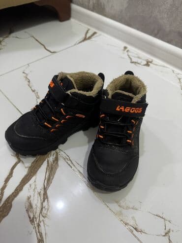 uşaqlar üçün kombinzon şortlar: Krossovka, Oğlan üçün, 28 — 2