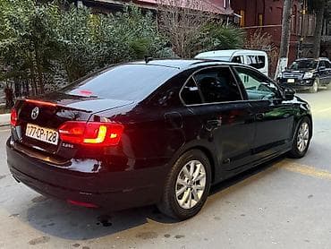 barter avtomobil: Volkswagen Jetta: 2.5 l | 2012 il Sedan — 8