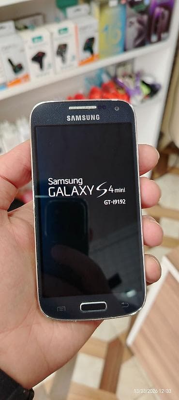 Samsung I9190 Galaxy S4 Mini, rəng - Qara, İki sim kartlı