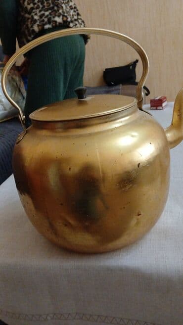 Rəng - Qızılı, Çaydan, 3-dən çox l — 1