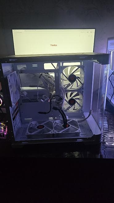 kontakt home iphone xs: Ağ rəngli Micro-ATX kompüter korpusu, mesh tipli ön panellə təchiz — 7