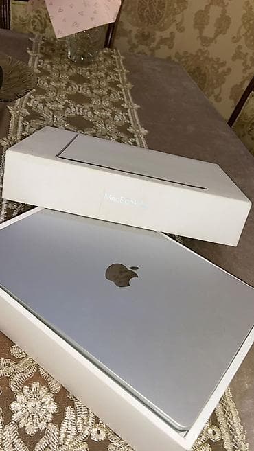 Satılır: Apple MacBook Air M3 13” (8 GB RAM / 256 GB SSD) 2024 Təcili
