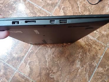 Lenovo ThinkPad X1 Carbon ultrabook Xüsusiyyətlər: - Intel Core i5 — 7