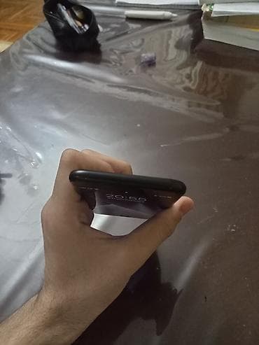 ipone 7 plus: IPhone 7, 32 GB, Qara, Barmaq izi — 9