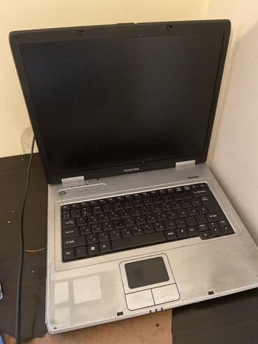 ipad mini 8 qiymeti: Toshiba Satellite noutbuk Xüsusiyyətlər: - Ekran: 15.4" geniş — 1