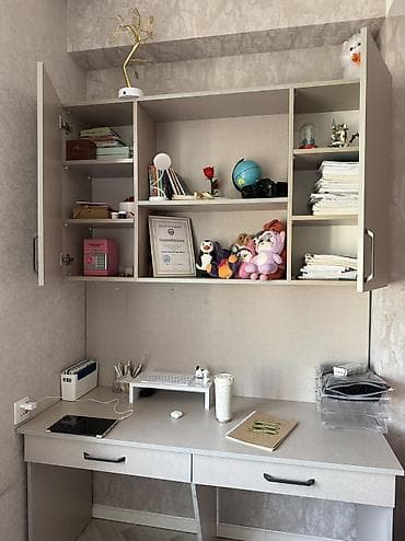 masa islenmis: İşlənmiş, Açılmayan, Dördbucaq masa, 2 stul — 4