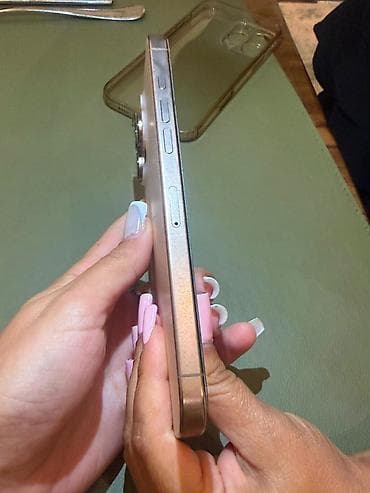 ipon: IPhone 16 Pro Max, Ağ — 5
