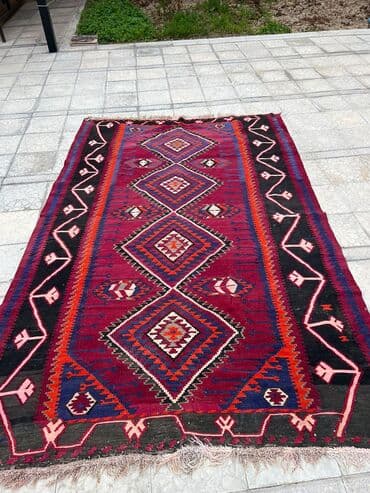 işlenmiş xalcalar: Xalça — 1