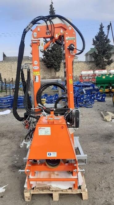 Digər kənd təssərüfat avadanlığı: Bağ üçün budama aqreqatı İşləmə hündürlüyü	2.5 – 4.5 m (hidravlik