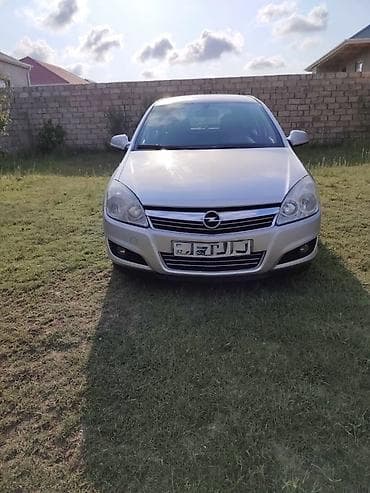 ucuz opel: Opel Astra: 1.5 l | 2010 il 370000 km Universal — 1