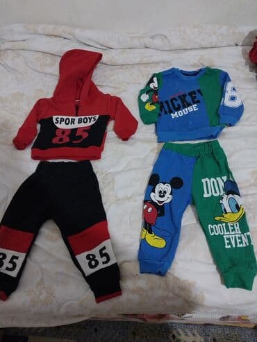 футболки спортивные детские: Uşaq geyim dəstləri her biri 10 AZN - Sol dəst: qırmızı kapüşonlu — 1