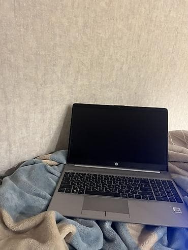 hp probook: Hp 250 g8 core i5 ela veziyyetde xanım işledib 2 ay cemi — 1