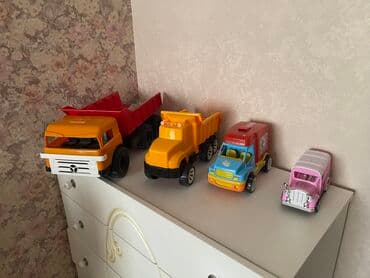 goy qurşağı: Uşaq oyuncaqları dəsti Tərkib: - Böyük yumşaq dovşan oyuncağı: ağ — 2