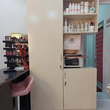 Skaf satilir. yaxsi veziyyetdedir otaqsa yer olmadigi ucun tecili