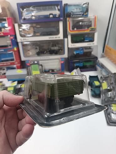 Hər vaxtiniz xeyr olsun. Deagostini firmasinin istehsali olan 1/43 — 5