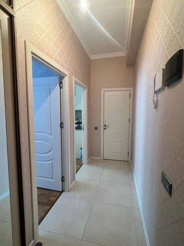 yeni guneslide 1 otaqli evler: Yeni Günəşli Massiv D, 2 otaqlı, Yeni tikili, 48 kv. m — 6