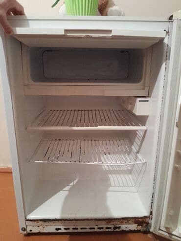 balaca xaladelnik: İşlənmiş Mini Soyuducu Satılır, rəng - Ağ — 5