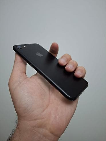 iphone 70: IPhone 7, 32 GB, Qara, Barmaq izi — 8