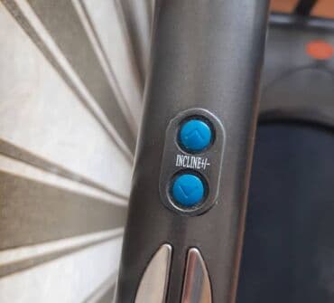 беговой дорожка цена ош: Endirim olundu‼️Qaciw trenajoru. 80-90 kq cekiye gedir. Tam iwlekdir — 4