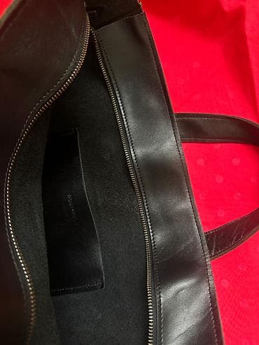 baldago leather: Squirrel/Ukrainian brand 
Leather bag
120 azn — 4