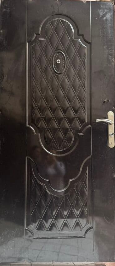 seyif qapilar: Məhsul: Dəmir giriş qapıları Xüsusiyyətlər: - Material — 1