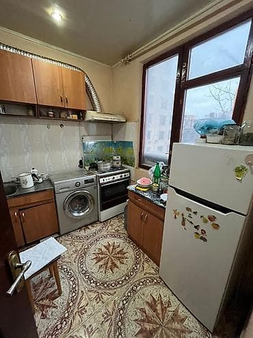 Kirayə mənzillər: Əcəmi kirayə ev. 1 otaqlı mənzil. Metroya yaxın. Xüsusiyyətlər: - — 7