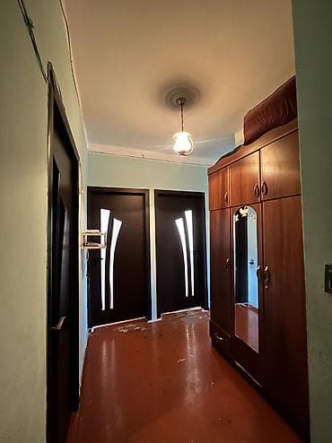 emircanda ev satisi: Bakı, Suraxanı, 3 otaqlı, Köhnə tikili, m. Xalqlar Dostluğu, 81 kv. m — 7