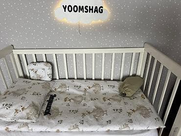 Balışlar, yastıqlar: Uşaq beşiyi üçün tekstil dəsti və yuva 1 ay olar alınıb. Özəl sifariş — 1