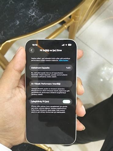 ipad 8. nesil 128 gb: IPhone 14, 128 GB, Ağ, Face ID — 3