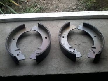 Vaz lada arxa tormoz nakladkalari satilir,tezedi,hec mawina