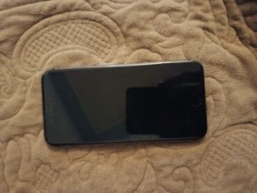 Polo köynəklər: Məhsul: Smartfon Təsvir: - Klassik qara rəngli korpus - Ön paneldə — 1