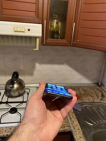 iphone x 128: IPhone X, 64 GB, Space Gray, Face ID — 5