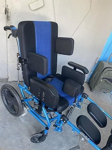 əlil araba: Uşaq üçün xüsusi ehtiyaclı/rehabilitasiya əlil arabası - Sərt, möhkəm — 2