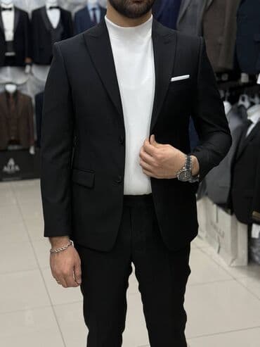 spartivni kişi: Salam ilk öncə onu deyim ki siz kostyum modellerimizi kreditlərdə əldə — 5