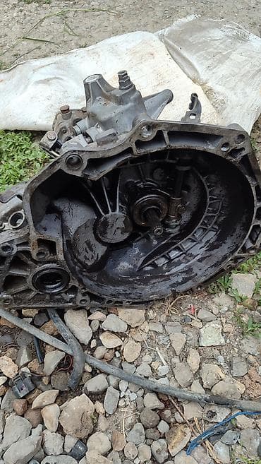 Sürət qutuları: Opel astra vekdra 1.6 mexanika suretler qutusu idyl vezyetde unvan — 3