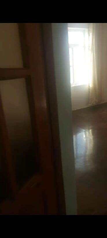 Uzunmüddətli kirayə evlər: 100 kv. m, 3 otaqlı, Qaz, İşıq, Su — 6