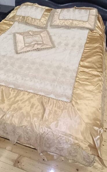 bogema aliram: Yataq üçün Yeni rəng - Qızılı Yataq örtüyü, Pulsuz çatdırılma, Ödənişli çatdırılma, Rayonlara çatdırılma — 4