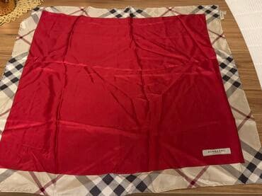 qadın qızıl saatların qiymətləri: İpək şərf burberry 100% 90 manat “BURBERRY LONDON” kvadrat şərf - — 1