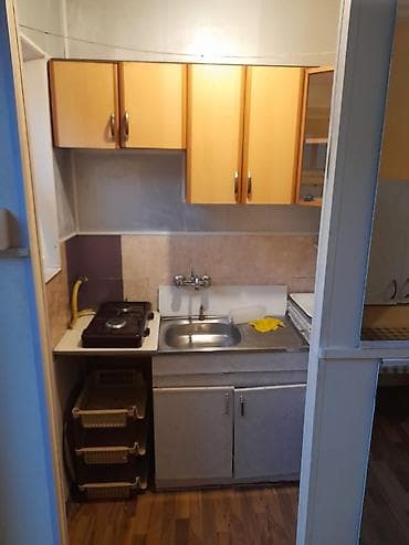 kirayə ev nzs: Kirayə üçün kiçik studio tipli mənzil Komunal xerc daxil. Unvan — 10