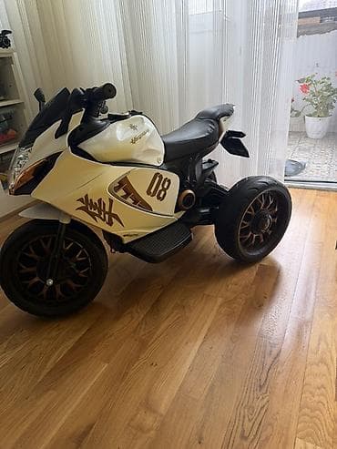 deri plas: Uşaq üçün elektrikli üçtəkərli motosiklet - Model: Sport Super Moto — 2