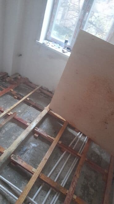 taxta qapılar hazirlanmasi: Laminat ustasi Her nov laminatlarin vurulmasi 90 derece,duz,sahmat — 5