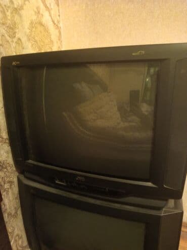 реклама на тв: Ikisi de islek veziyetde. birinin pultu yoxdi — 2