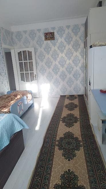 ag seherde satilan evler: Bakı, 3 otaqlı, Köhnə tikili, m. Həzi Aslanov, 79 kv. m — 5