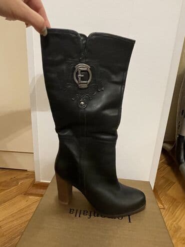 Çəkmələr: Ölçü: 38, rəng - Qara, İşlənmiş — 1