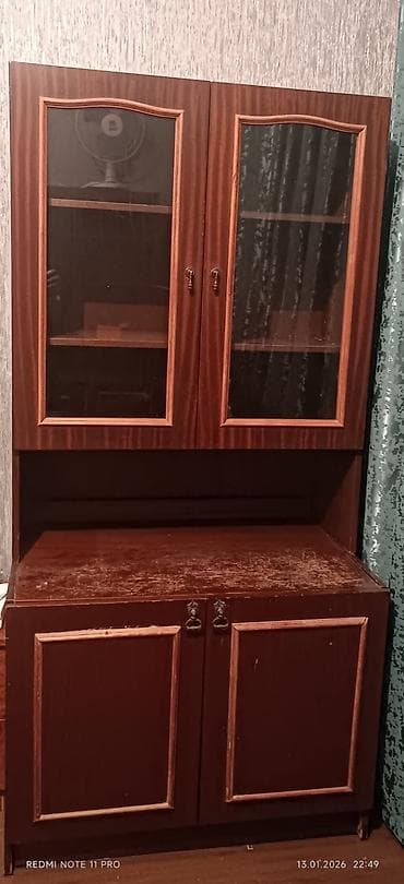 Mebel: İkiqat vitrinli bufet/servant - Material: taxta konstruksiya