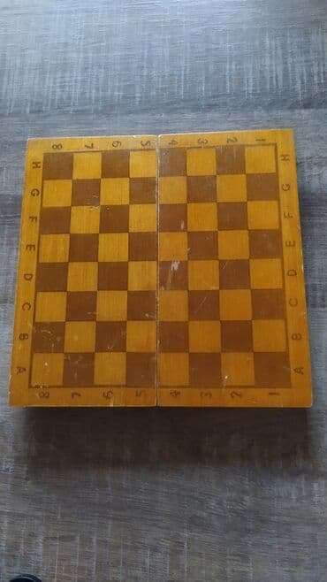 вазы для фруктов и конфет: 1977ci ilin şahmat taxtası,yola götürməyə rahatdı — 1