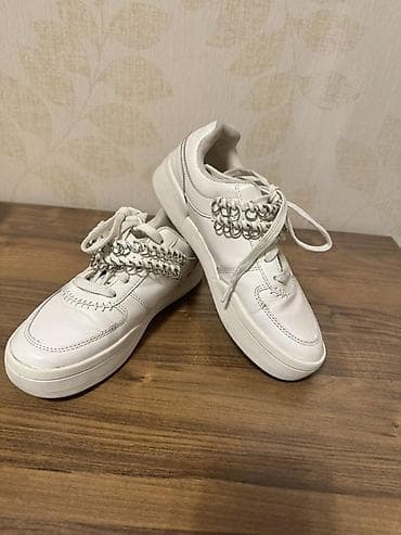 ust geyimleri: Ağ rəngli casual krossovkalar TWIST - Minimalist dizayn, üst — 1