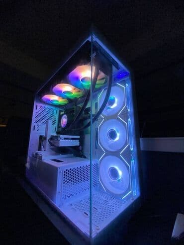 masaüstü kampüter: Gaming kumpyuter Bütün oyunları dəstəkləyir Processor: Intel Core i9 — 1