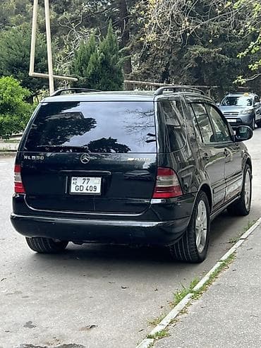 Mercedes-Benz ML 320: 3.2 л | 1998 г. Внедорожник — 3