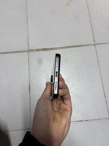 ikinci el ventilator: Redmi 14 c smartfon 128 yaddaş 8 ram heç bir problrmi yoxdur ustada — 6